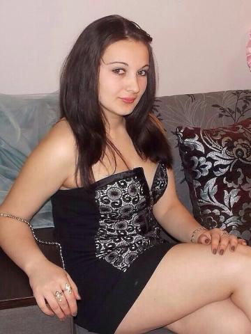 Камилла Горячая Брюнетка фото 3